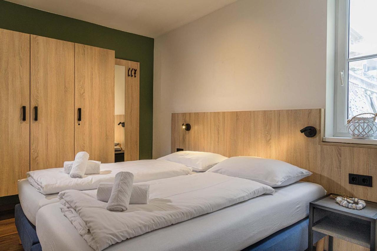 Alpenparks Apartment & Ferienresort Rehrenberg フィーホーフェン エクステリア 写真